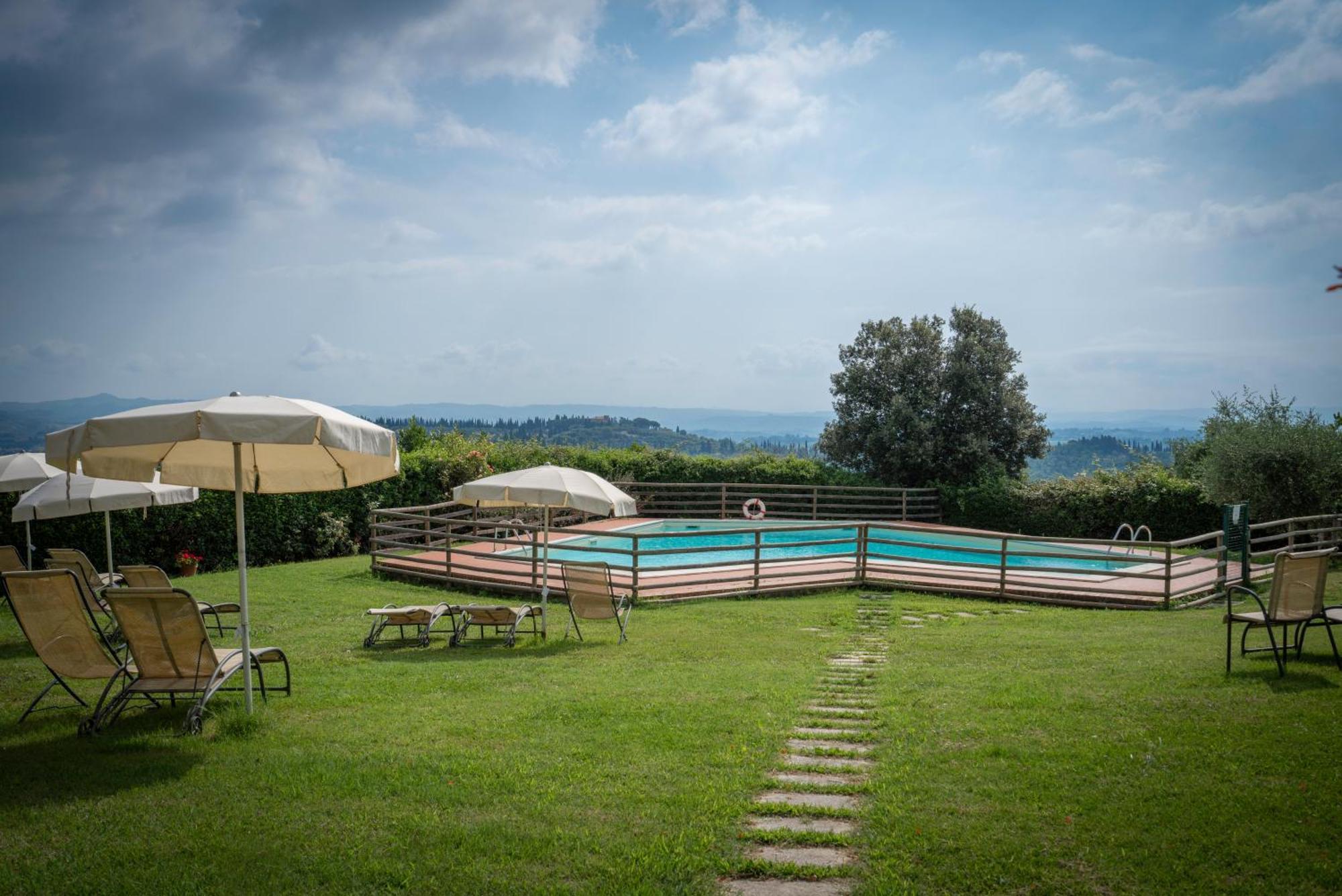 Fattorie Santo Pietro Aparthotel San Gimignano Exterior foto